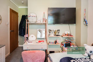 Photo 29- click for photo gallery